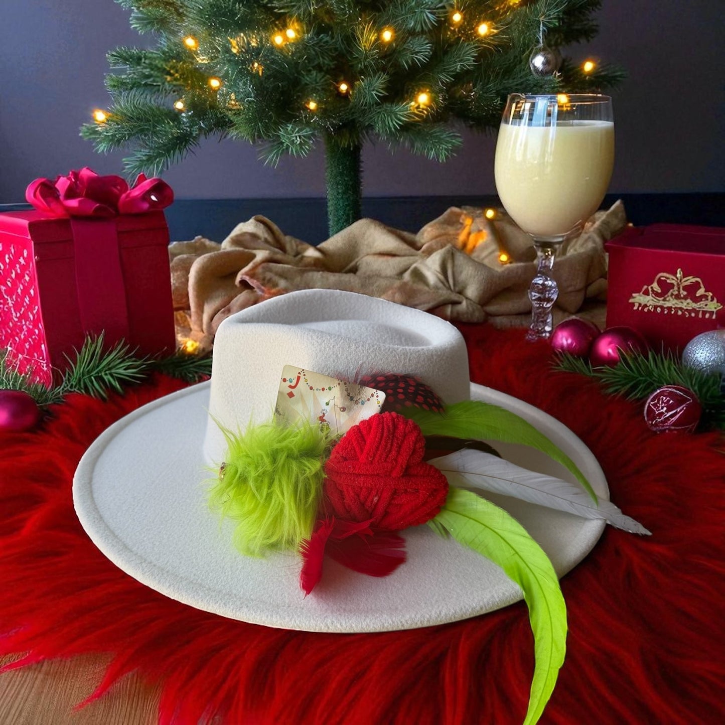 Grinchy Heart Hat Fascinator - Mad Gringa Hats & Boutique